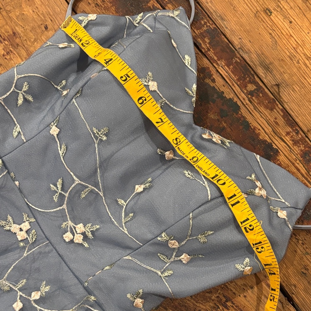 Grad Dress - Picture 12 of 12